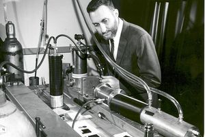 Історія застосування лазерної обробки металу  фото